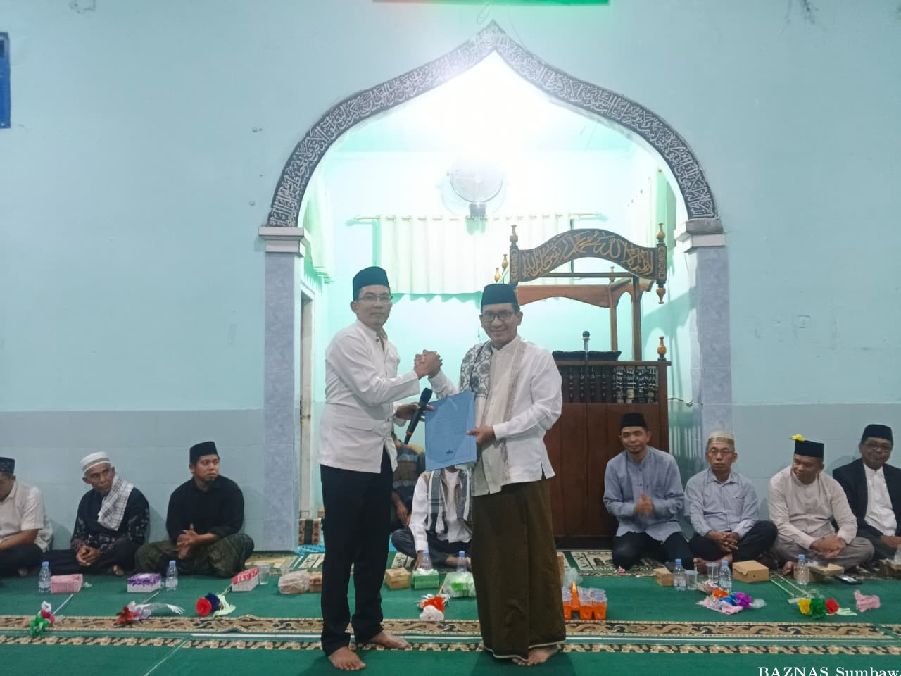 BAZNAS Sumbawa Terima Infak Rutin dari Pemdes Batu Tering, Semangat Berbagi di Momentum Maulid Nabi