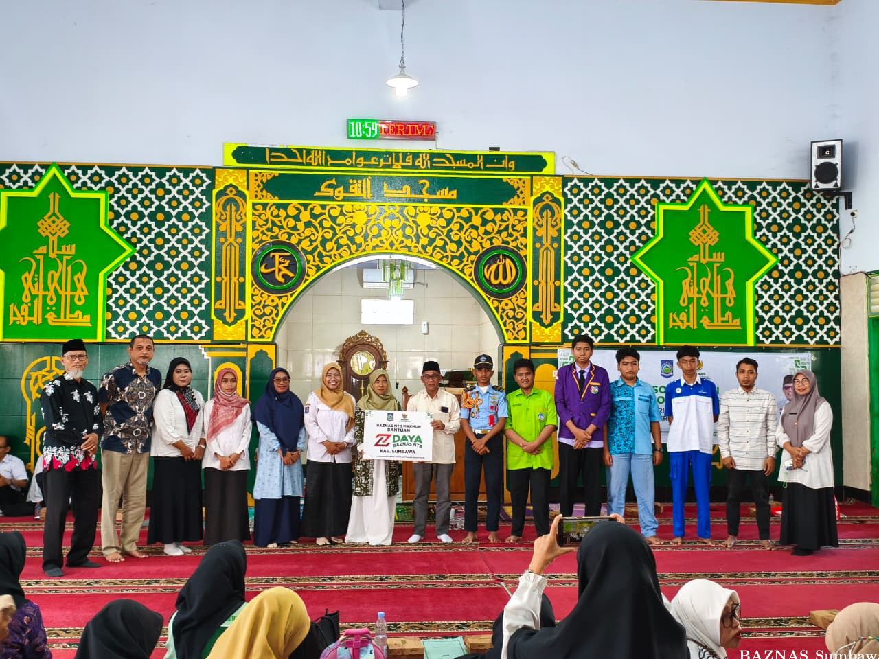 BAZNAS Sumbawa Dampingi BAZNAS NTB, Sosialisasi Pergub Zakat Dirangkaikan Penyaluran ZIS untuk GTT d